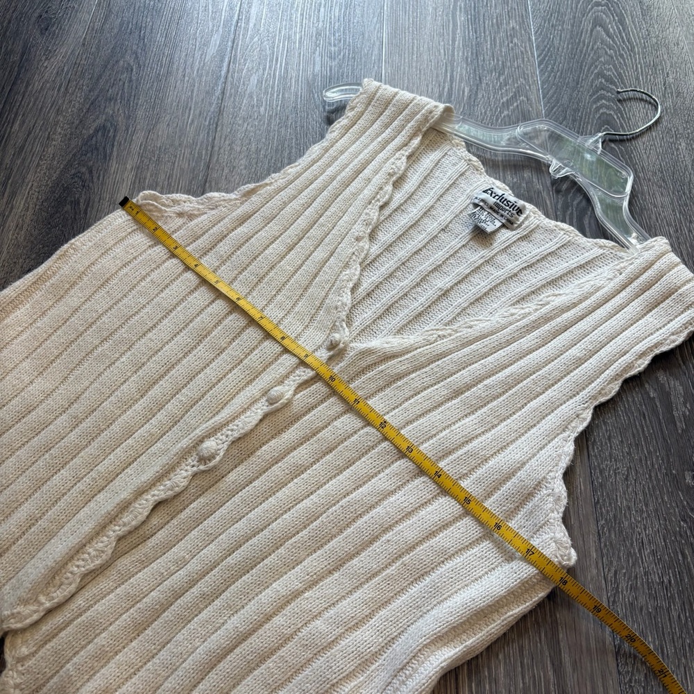 White Ribbed Button-Front Tank Top - Picture 5 of 5
